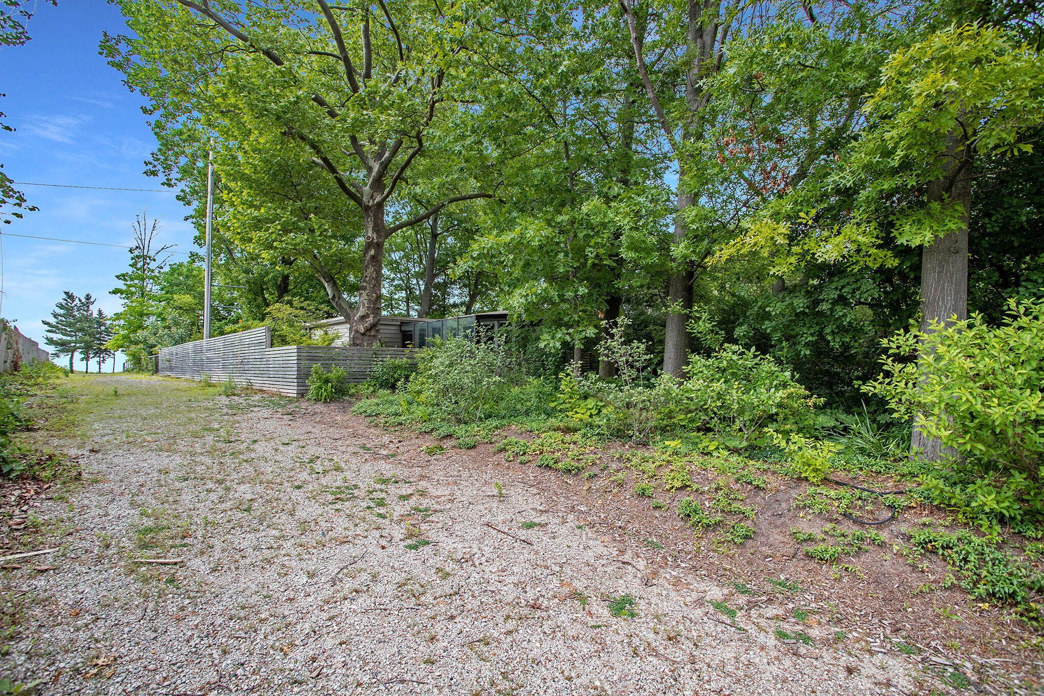 492 Ridgeway Street St. Joseph, MI 49085 - Photo 9 of 24 IMG_2286