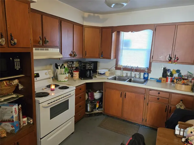 $850,000 | 692 State Street, Binghamton, NY 13901