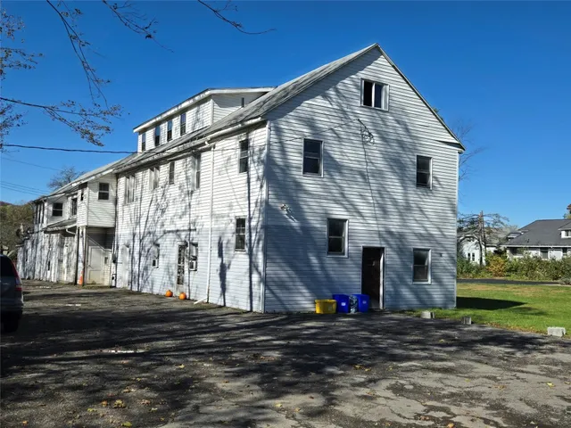 $850,000 | 692 State Street, Binghamton, NY 13901