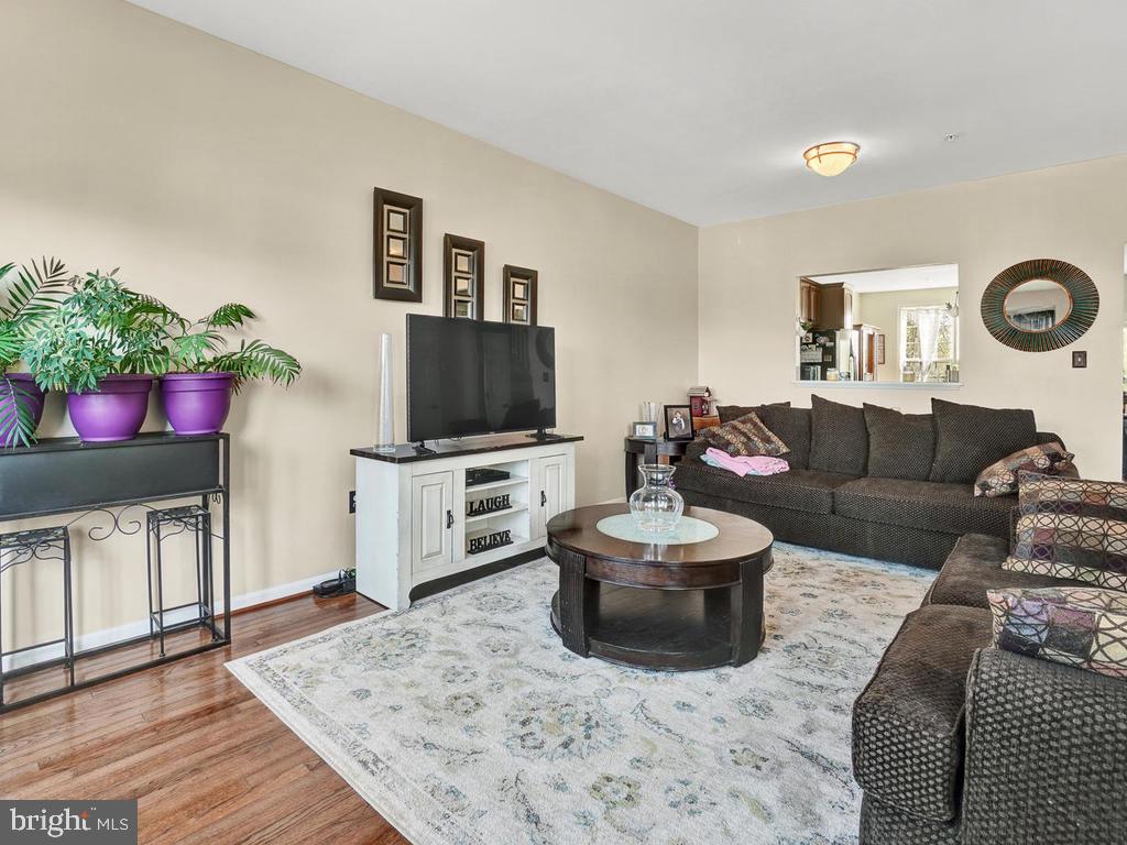 236 Timber View Court Frederick, MD 21702 - Photo 5 of 32 Gallery Image 5