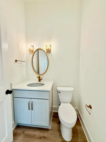 a view of a beautiful room