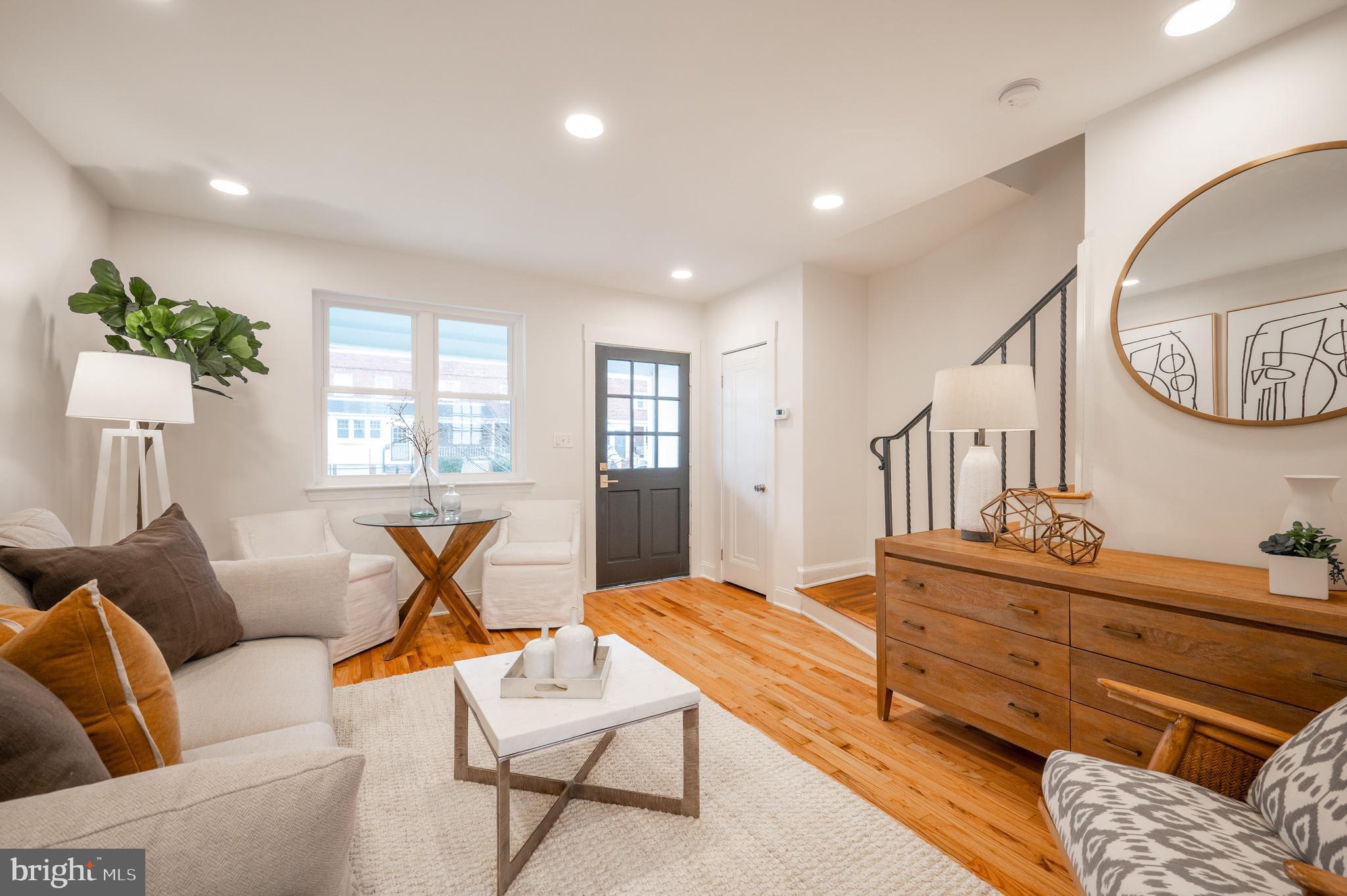 167 Wesmond Drive Alexandria, VA 22305 - Photo 2 of 30