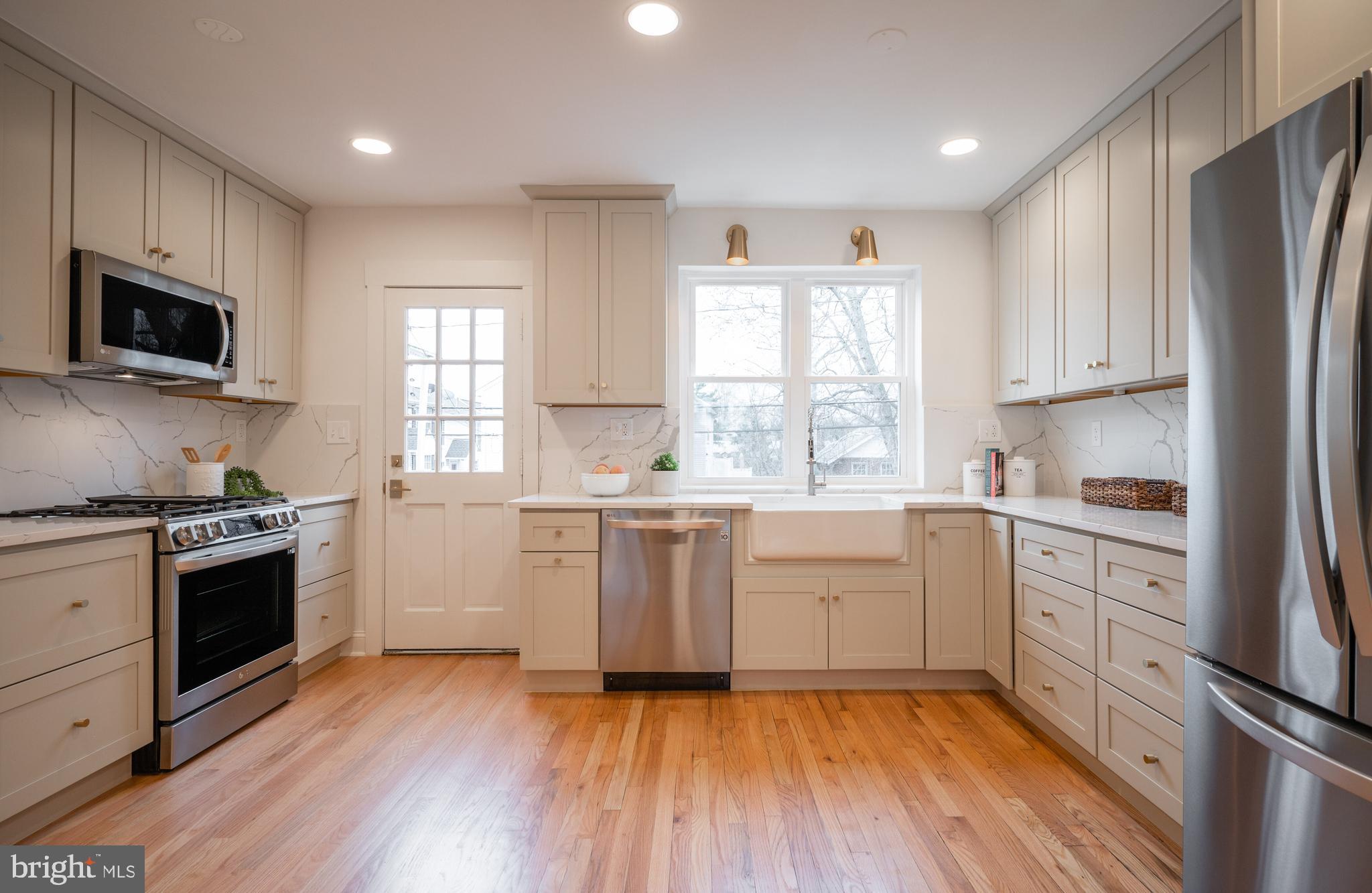 167 Wesmond Drive Alexandria, VA 22305 - Photo 7 of 30