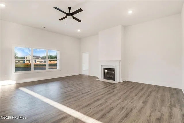 $399,500 | 107 Brighton Street, La Grange, NC 28551