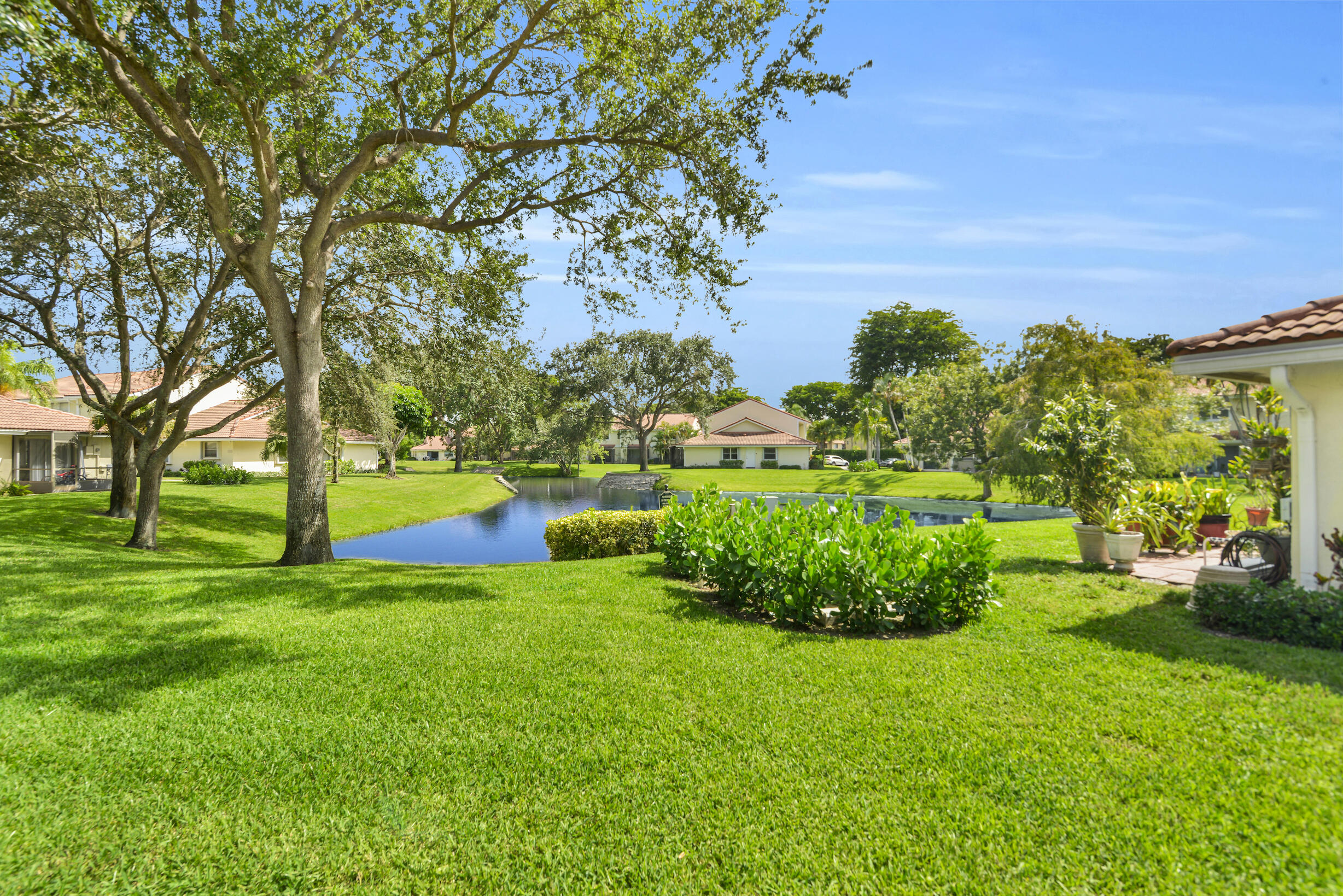 6371 Boca Circle Boca Raton, FL 33433 - Photo 3 of 54 Lake Views