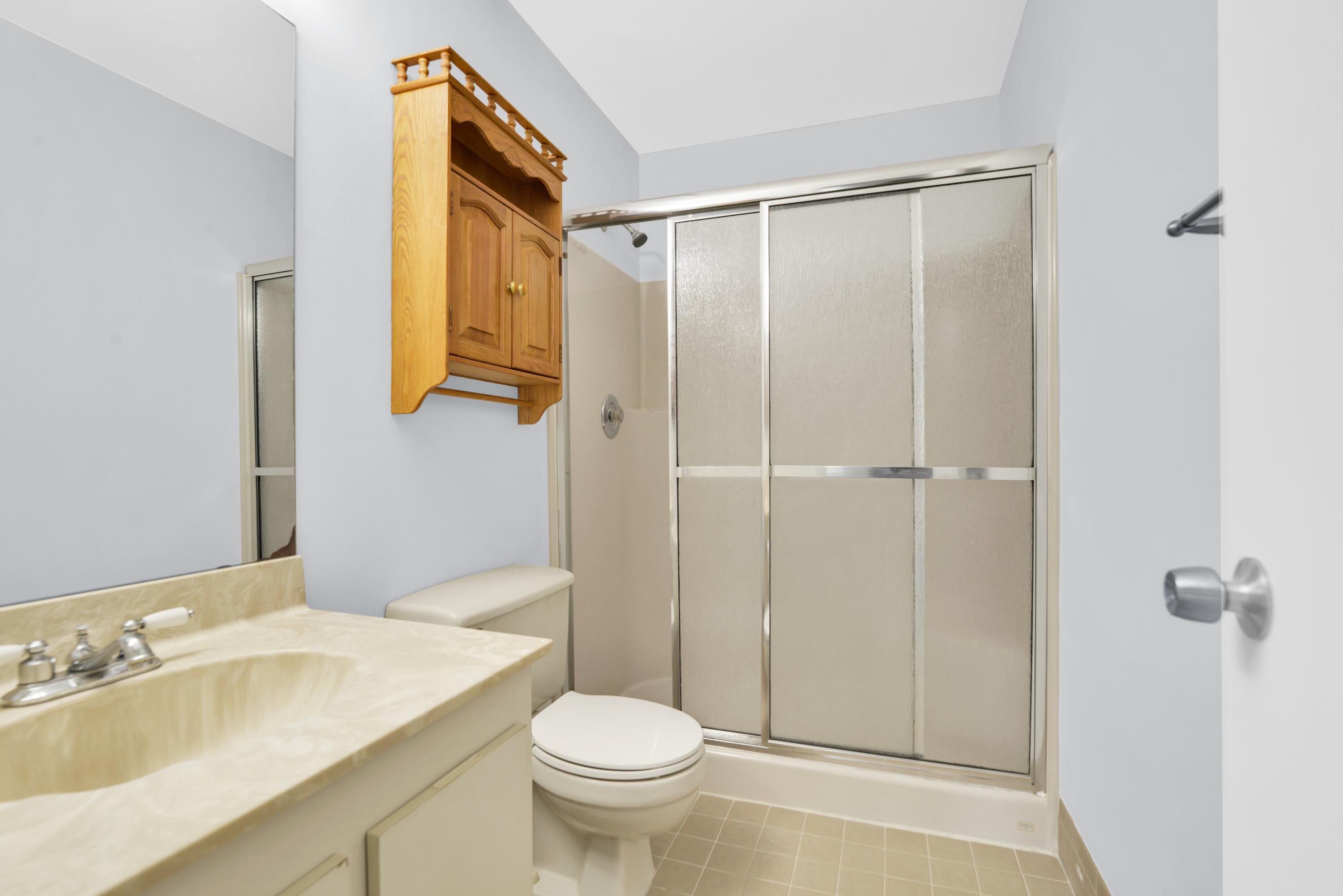 6371 Boca Circle Boca Raton, FL 33433 - Photo 38 of 54 Primary Bathroom