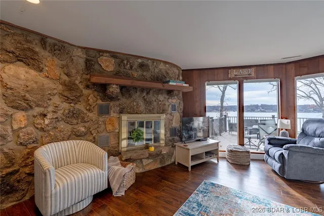 $289,000 | 6500 St Moritz Drive, Unit F2, Osage Beach, MO 65065