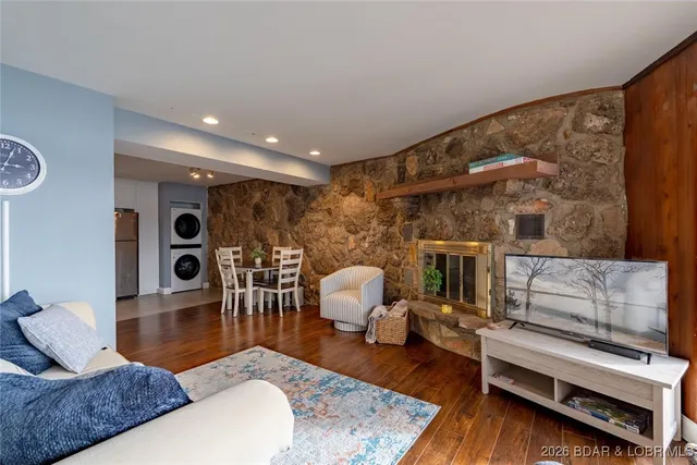 $289,000 | 6500 St Moritz Drive, Unit F2, Osage Beach, MO 65065