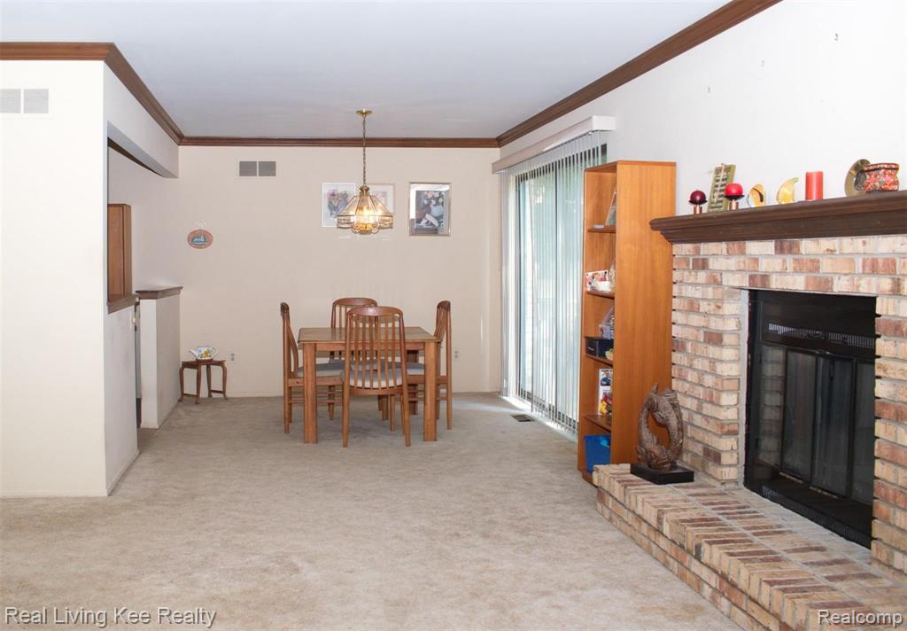 1893 Christy Court Rochester Hills, MI 48309 - Photo 7 of 37