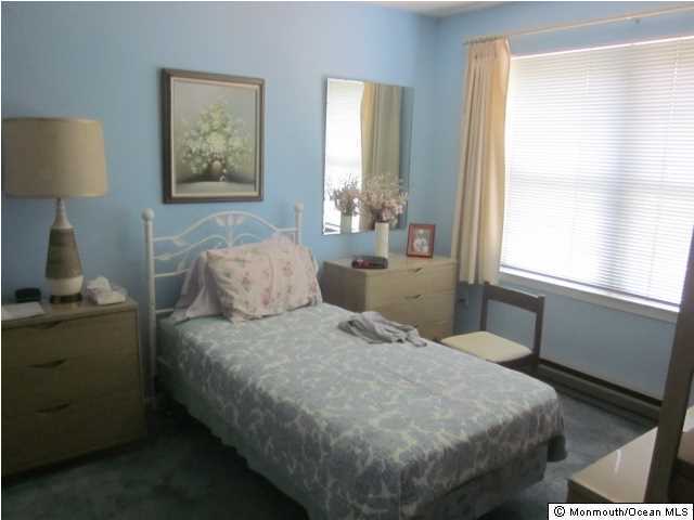 28 Meadowbrook Road Brick, NJ 08723 - Photo 10 of 17 Additional Photo
