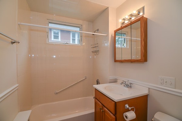 11 Newton Road Arlington, MA 02474 - Photo 13 of 29 Gallery Image 13