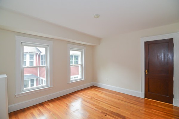 11 Newton Road Arlington, MA 02474 - Photo 22 of 29 Gallery Image 22