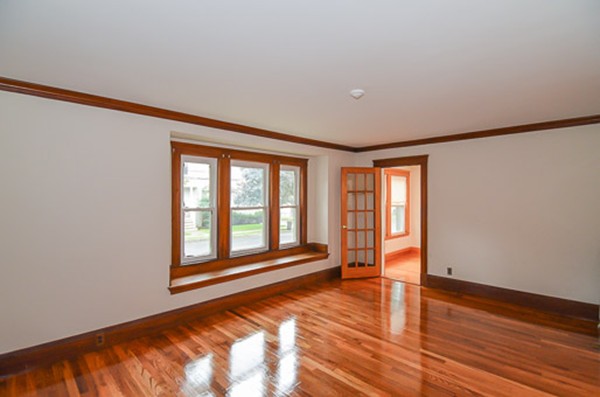 11 Newton Road Arlington, MA 02474 - Photo 4 of 29 Gallery Image 4