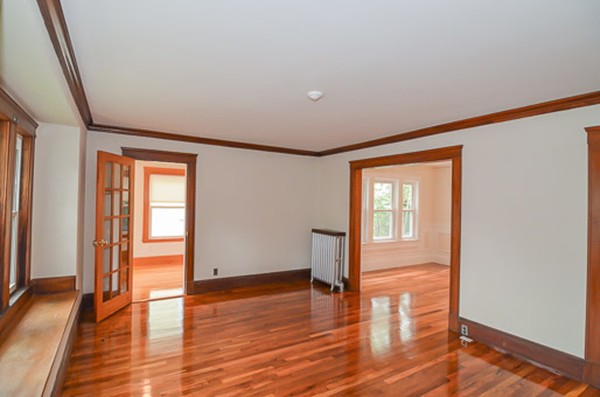 11 Newton Road Arlington, MA 02474 - Photo 5 of 29 Gallery Image 5