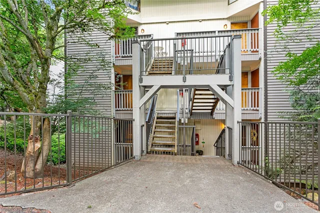 $285,000 | 2 Marigold Drive, Unit 36, Bellingham, WA 98229