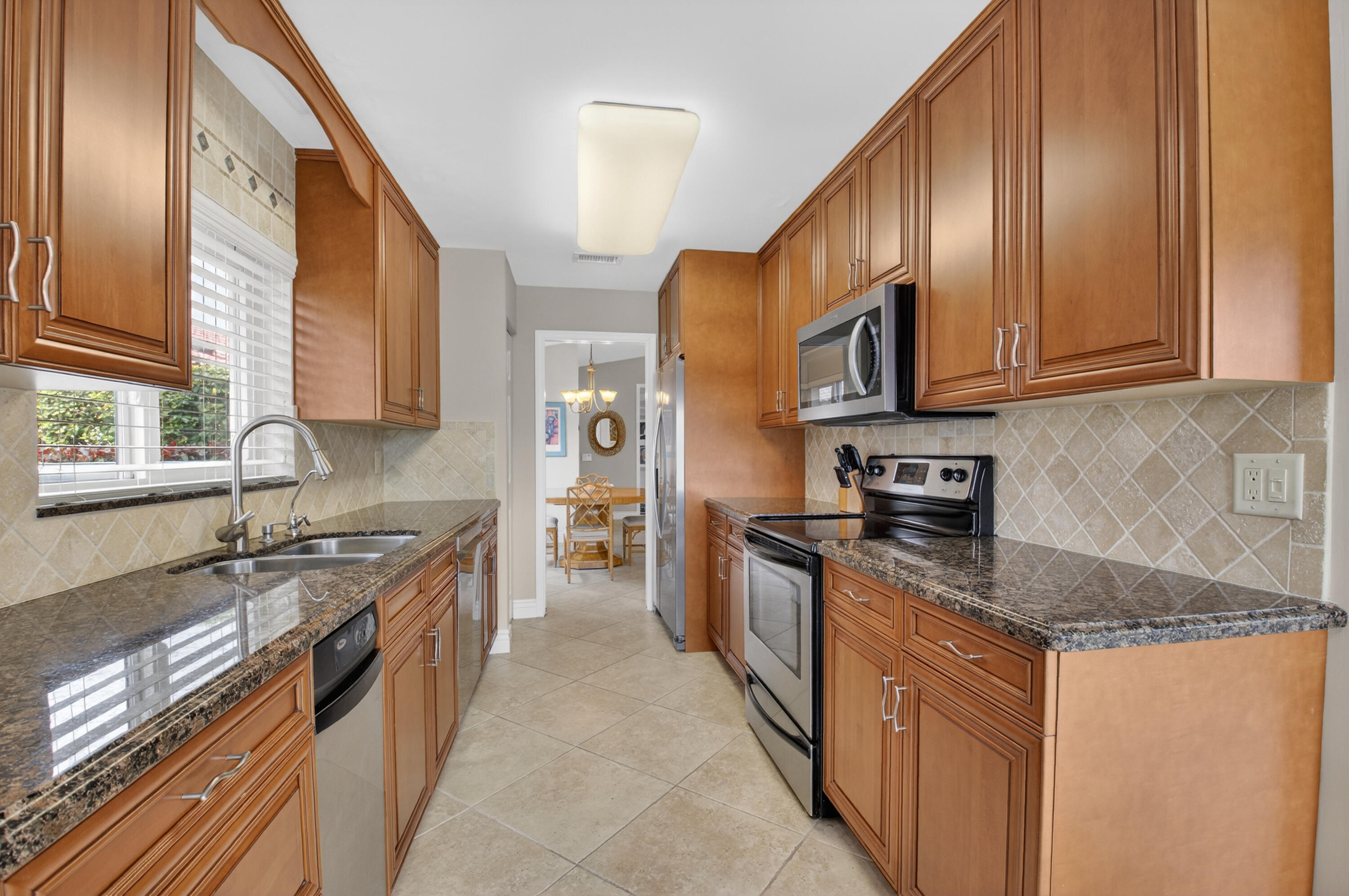 11253 Cloverleaf Circle Boca Raton, FL 33428 - Photo 18 of 79 DSC_6837