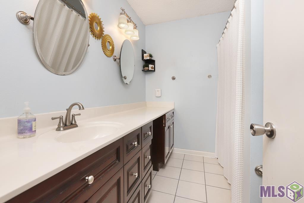 5137 Nicholson Drive, Unit B29 Baton Rouge, LA 70820 - Photo 13 of 20 Gallery Image 13