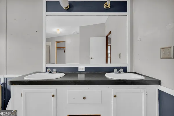 $179,000 | 35 Jordan Loop, Toccoa, GA 30577