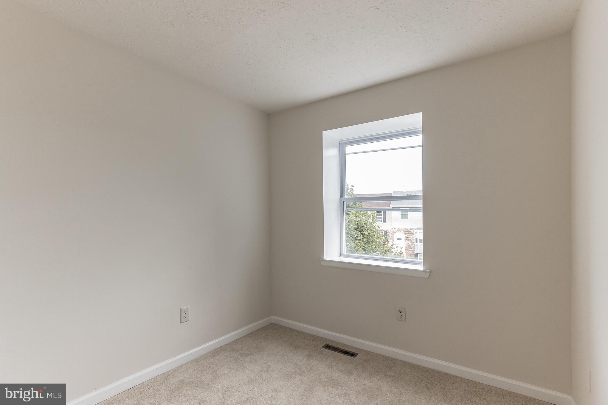 1804 Jackson Road Dundalk, MD 21222 - Photo 17 of 23