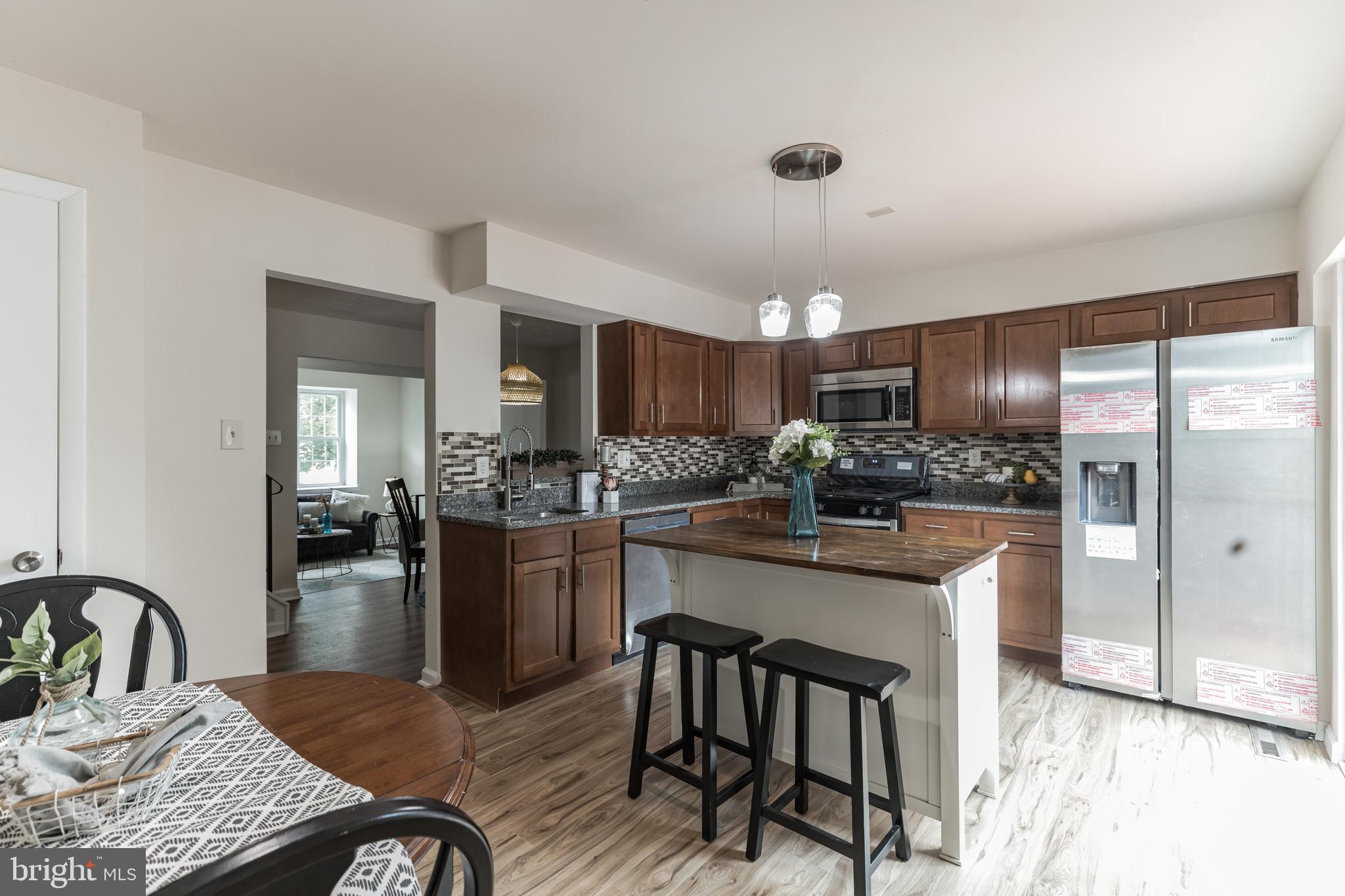 1804 Jackson Road Dundalk, MD 21222 - Photo 2 of 23