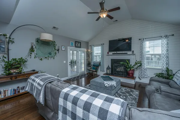 $499,499 | 342 Fox Ridge Lane, Moncks Corner, SC 29461