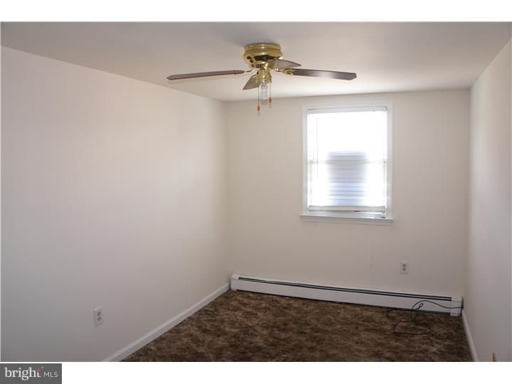 22 South Springfield Road, Unit I2 Clifton Heights, PA 19018 - Photo 10 of 13 Bedroom 2