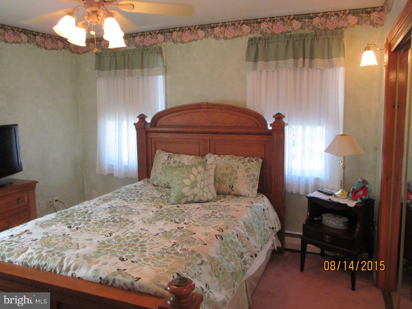 863 Medway Road Philadelphia, PA 19115 - Photo 12 of 23