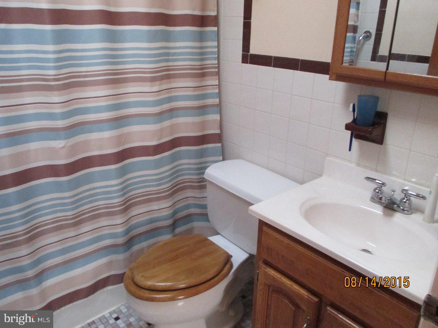 863 Medway Road Philadelphia, PA 19115 - Photo 18 of 23