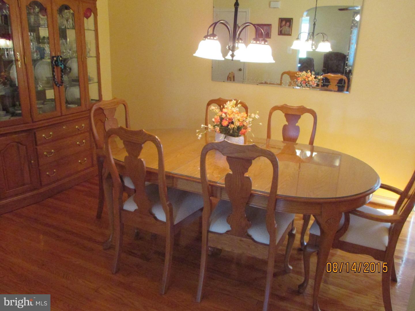 863 Medway Road Philadelphia, PA 19115 - Photo 8 of 23