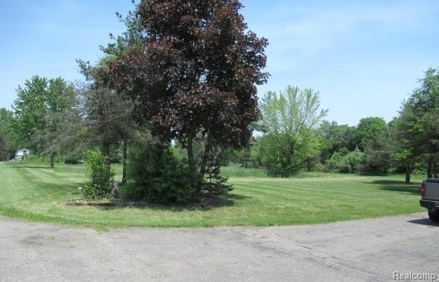 28427 Sibley Road Romulus, MI 48174 - Photo 14 of 16 Gallery Image 14
