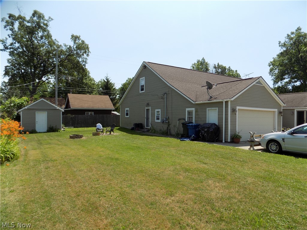 219 Mornington Road Vermilion, OH 44089 - Photo 3 of 22 Gallery Image 3