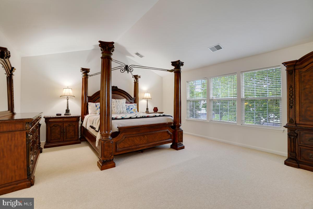 14225 Ashleigh Greene Road Boyds, MD 20841 - Photo 22 of 44 Gallery Image 22