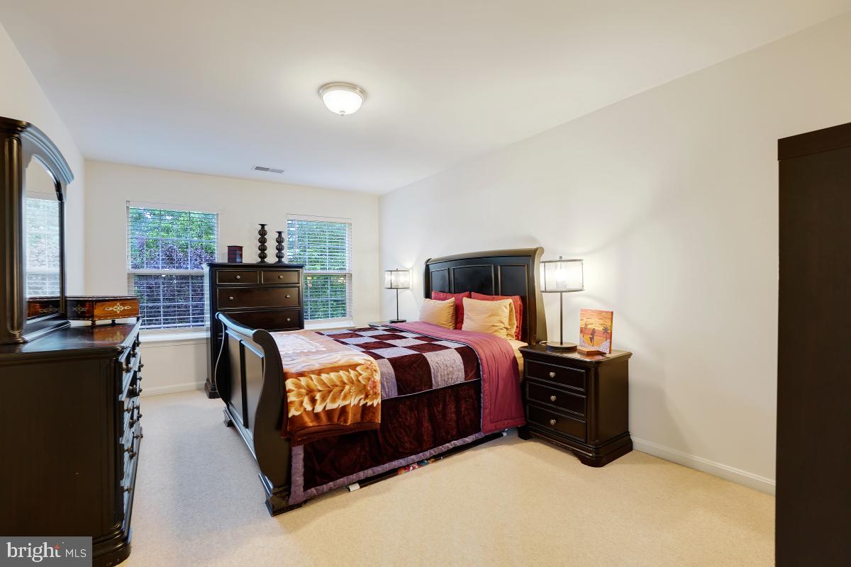 14225 Ashleigh Greene Road Boyds, MD 20841 - Photo 31 of 44 Gallery Image 31