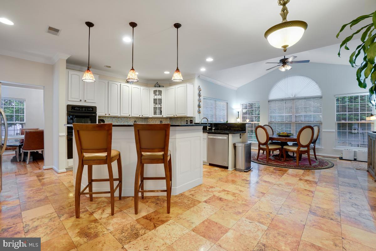 14225 Ashleigh Greene Road Boyds, MD 20841 - Photo 4 of 44 Gallery Image 4