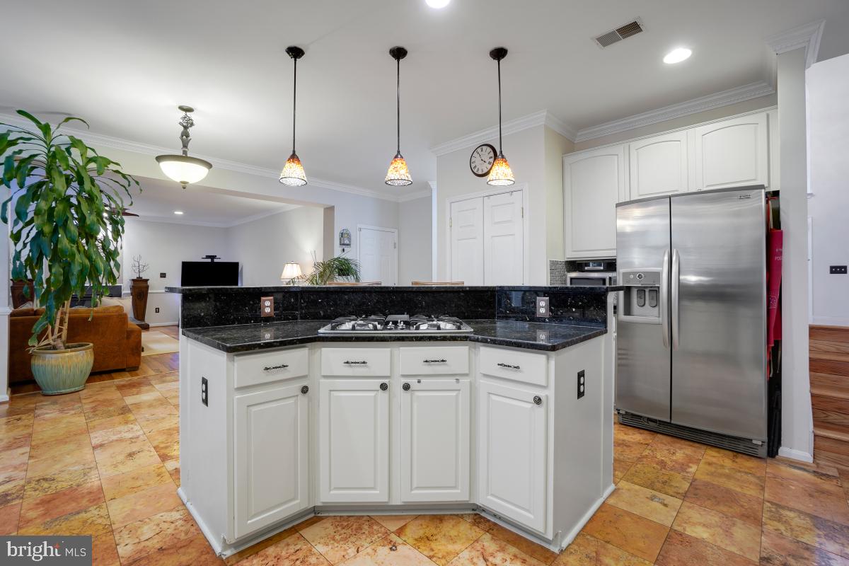 14225 Ashleigh Greene Road Boyds, MD 20841 - Photo 8 of 44 Gallery Image 8