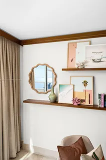 $615,000 | 6801 Collins Avenue, Unit DOOR 606, Miami Beach, FL 33141