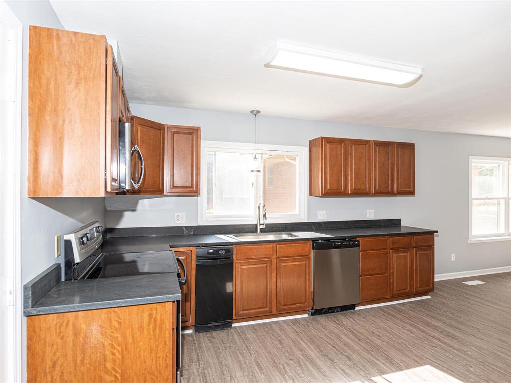 818 Raleigh Road Anderson, IN 46012 - Photo 14 of 34 Gallery Image 14