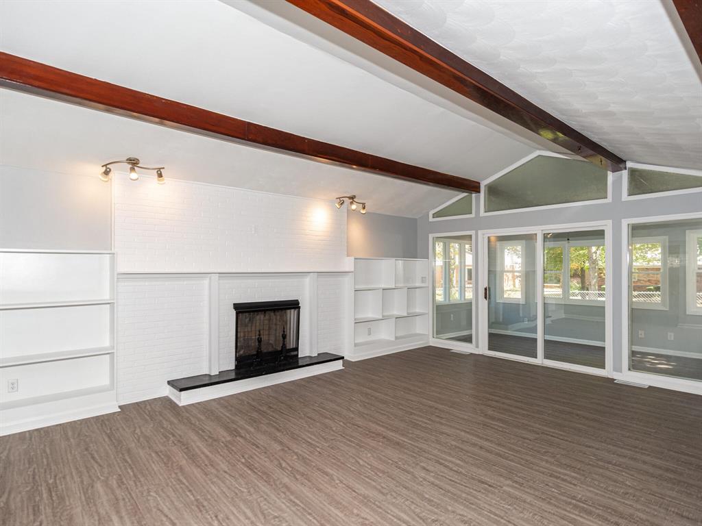 818 Raleigh Road Anderson, IN 46012 - Photo 3 of 34 Gallery Image 3