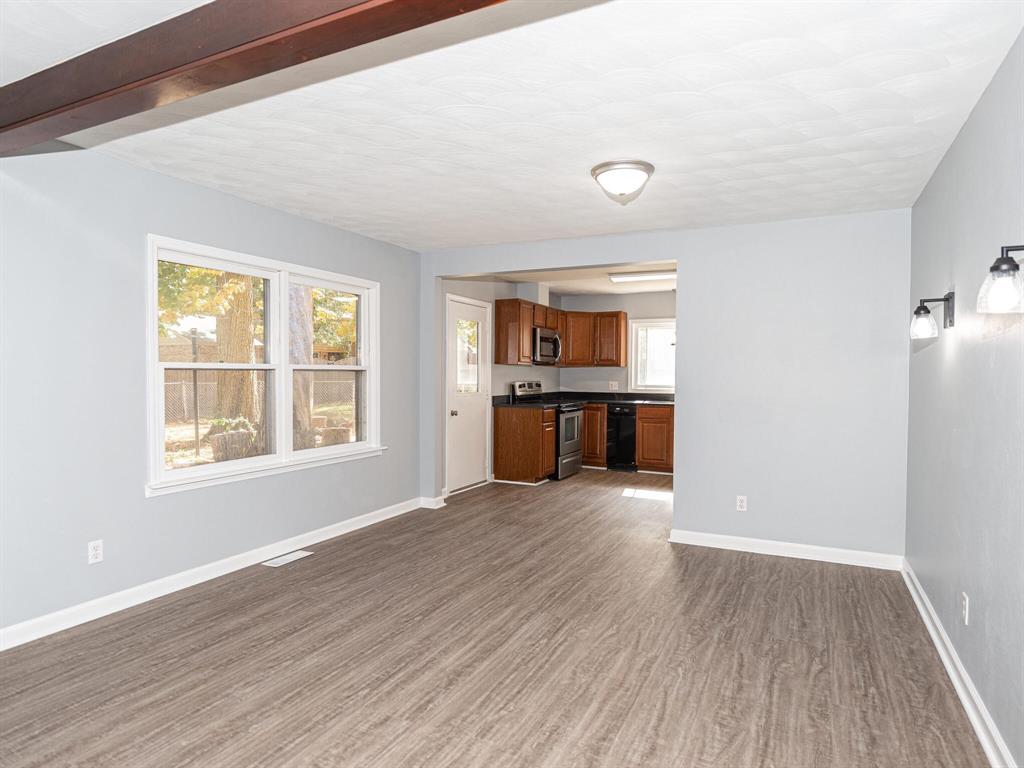 818 Raleigh Road Anderson, IN 46012 - Photo 9 of 34 Gallery Image 9