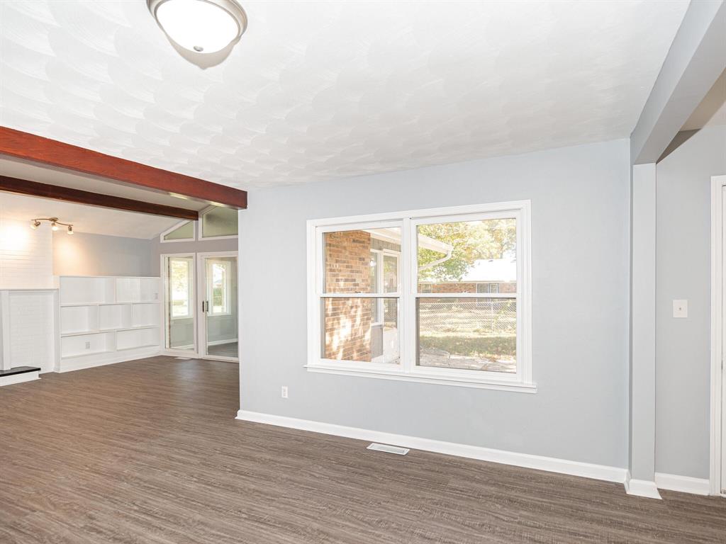 818 Raleigh Road Anderson, IN 46012 - Photo 10 of 34 Gallery Image 10