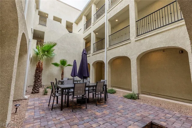 $439,900 | 2555 Hampton Road, Unit 8206, Henderson, NV 89052