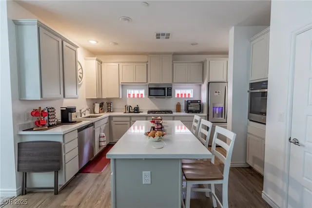 $439,900 | 2555 Hampton Road, Unit 8206, Henderson, NV 89052
