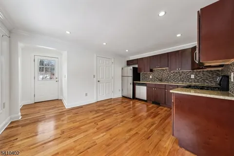 $499,000 | 17 Maple Avenue, West Orange, NJ 07052