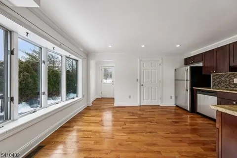 $499,000 | 17 Maple Avenue, West Orange, NJ 07052