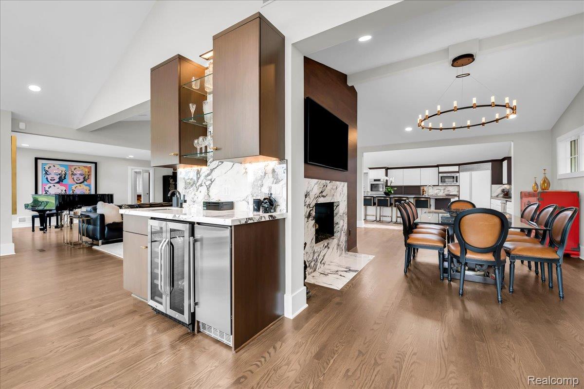 3816 West Maple Road Bloomfield Hills, MI 48301 - Photo 19 of 78 3816 W Maple_19.jpg