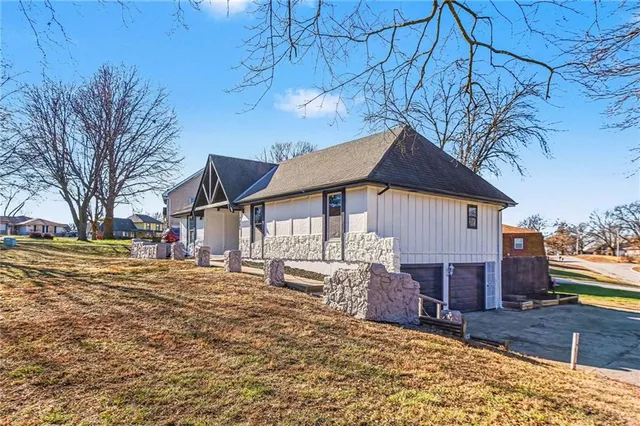 $311,000 | 7300 Hullwood Avenue, Kansas City, MO 64133