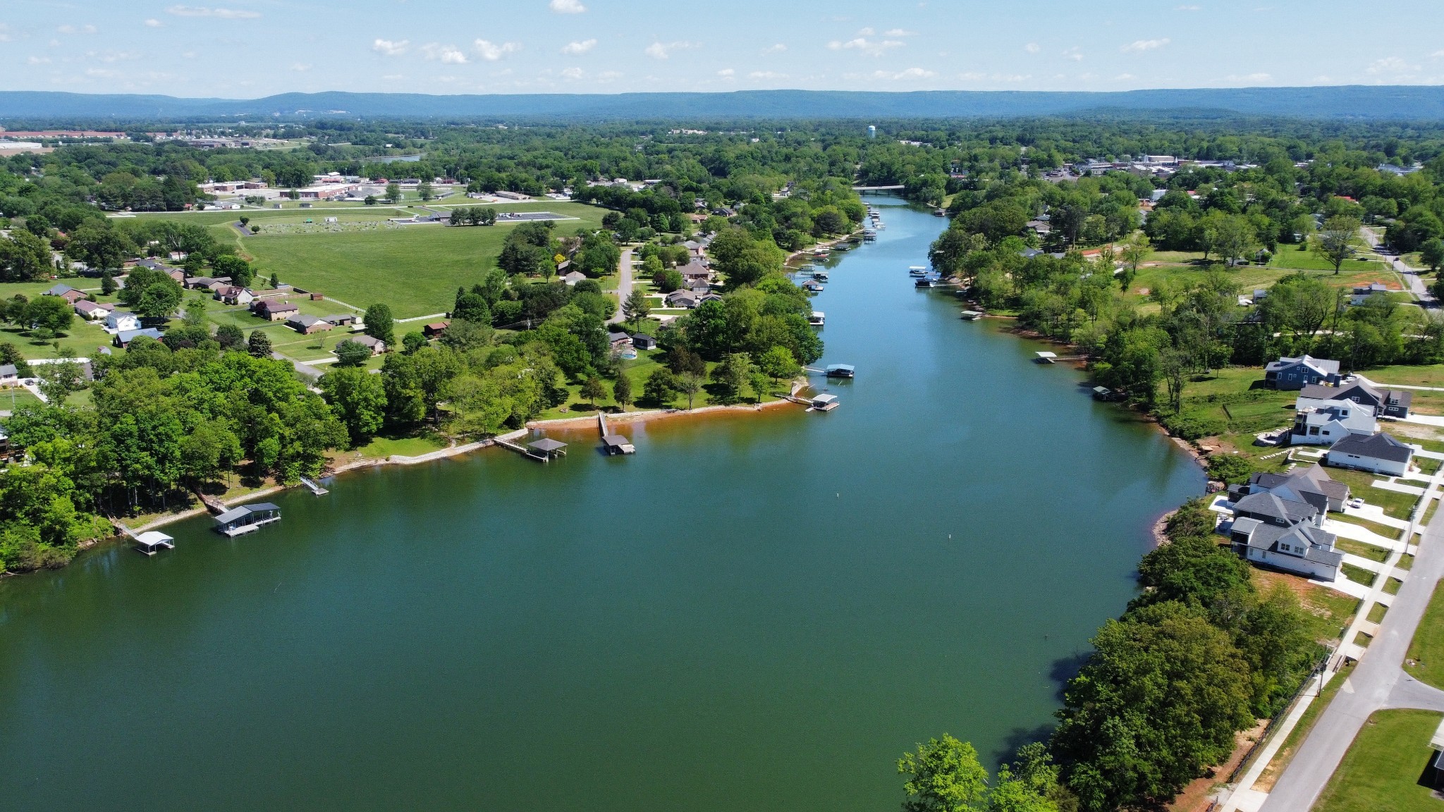 0 CANNONBALL Court Winchester, TN 37398 - Photo 12 of 13 an aerial view of green landscape with trees houses and lake view