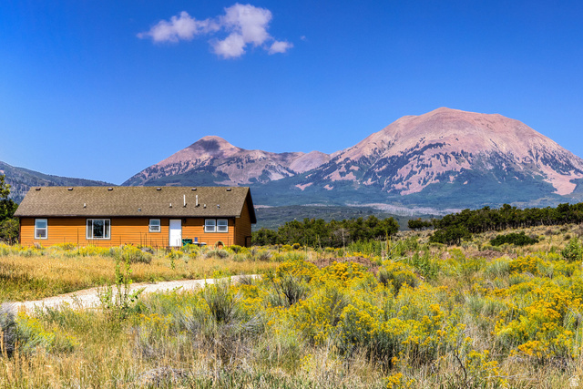129 Deer Creek Road, Unit 9 La Sal, UT 84530 - Photo 24 of 32