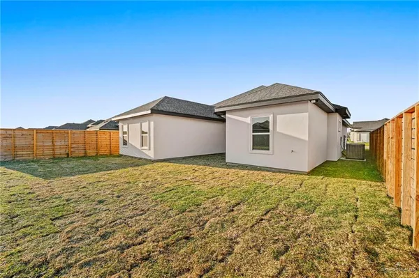$310,000 | 3320 Kidd Avenue, Edinburg, TX 78542