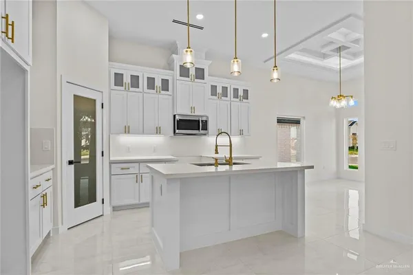 $310,000 | 3320 Kidd Avenue, Edinburg, TX 78542
